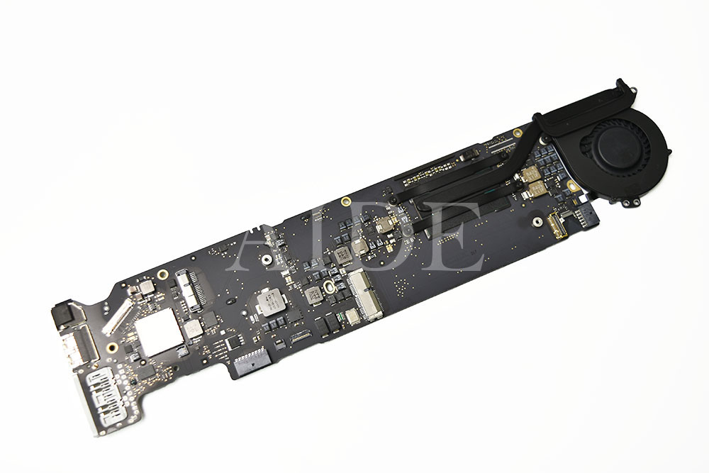 MacBook Air 13 inch 2017 A1466ロジックボード